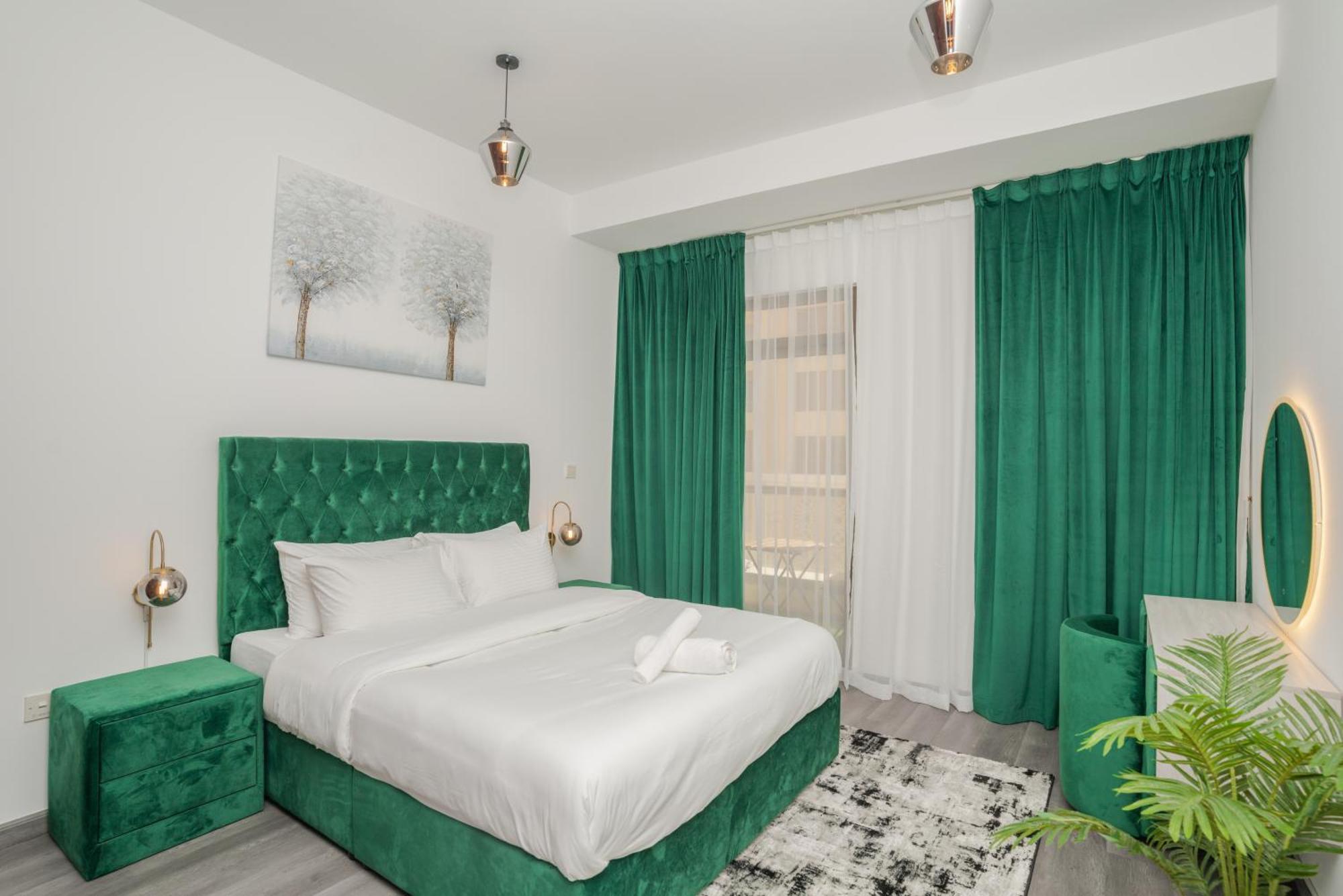 Route 66 Beach Hostel Dubai Buitenkant foto